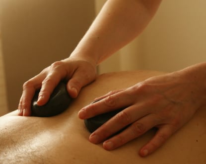 HOT STONE MASSAGE